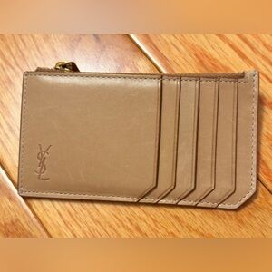 Saint Laurent Cassandre Leather Cardholder
